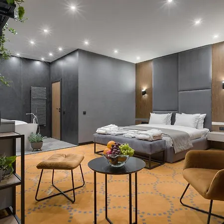 Raymond 4* טרוסקבץ