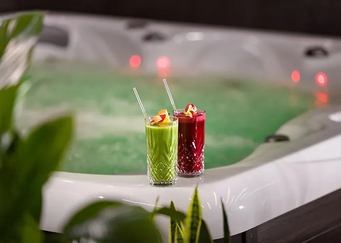 Отель Raymond 4*